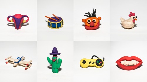 Auf dem Foto sind 8 bunte Knetobjekte zu sehen. Von oben links nach unten rechts: Uterus, Trommel, Ernie, Huhn, Star-Wars Raumschiff, Kaktus, Playstation, Mund. 