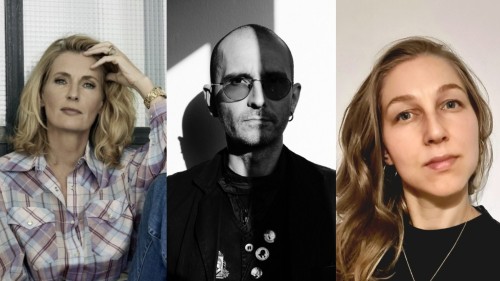 Auf dem Visual sind Maria Furtwängler, Magdalene Trapp & Mark Benecke zu erkennen. Maria stützt den Kopf auf die Hand, Mark trägt eine Brille und Magdalene offene Haare sowie eine Halskette.