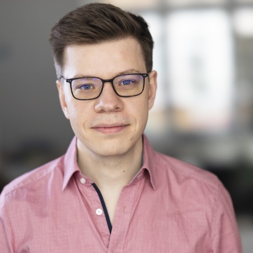 Ein Porträtfoto von Viktor Marinov