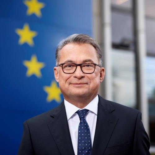 Porträtfoto von Joachim Nagel 