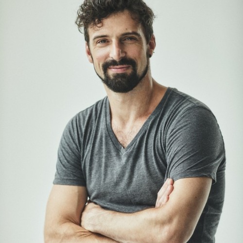 Brett Scott portrait