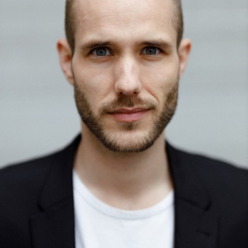 Portrait Konstantin Bez