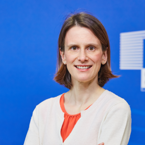 picture of the Commission official 
