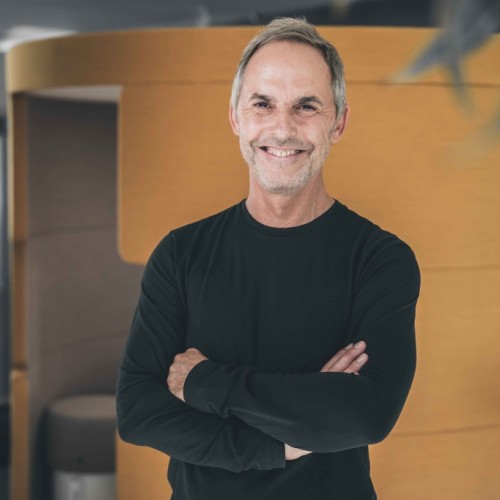 Portraitaufnahme von Stefan Kiss, Head of Workspace Innovation der LEIK GmbH