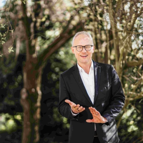 Frank Beckert, Traueredner, Hochzeitsredner, Freier Redner