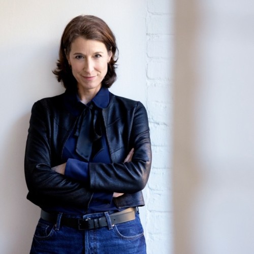 Portraitfoto von Ellen Heinrichs