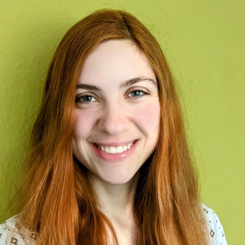 Portrait photo of Saskia Joanna Rauhut