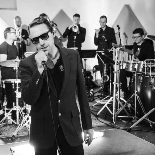 Rocko Schamoni und Band