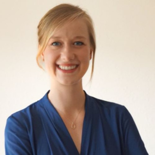 Jana Zieger Stadtverwaltung Herrenberg dressed in blue  and smiling